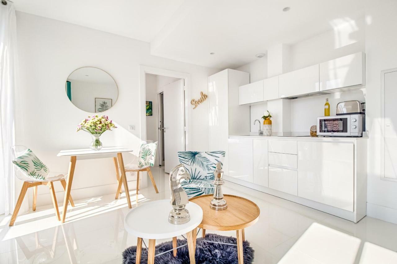 Апартаменты New ! Sea View Design + Balcony 203 Вильфранш-сюр-Мер Экстерьер фото