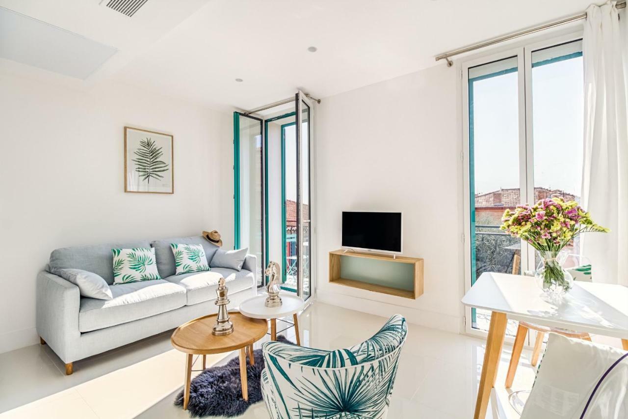 Апартаменты New ! Sea View Design + Balcony 203 Вильфранш-сюр-Мер Экстерьер фото