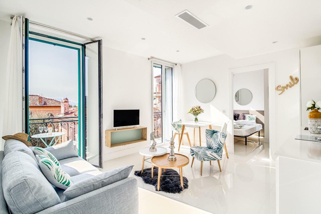Апартаменты New ! Sea View Design + Balcony 203 Вильфранш-сюр-Мер Экстерьер фото
